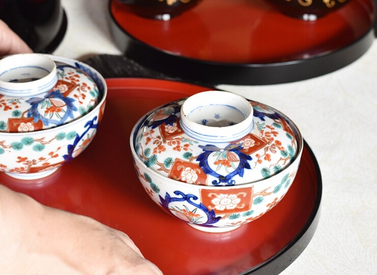 古伊万里 色絵 花木 冨貴長春 大振り蓋付茶碗 - 生活骨董と古布の