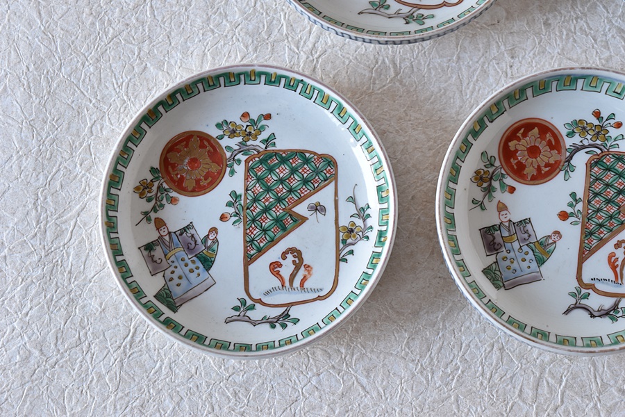 古伊万里 色絵 立雛 ひな人形 盤型小皿 5枚セット うち1枚傷あり
