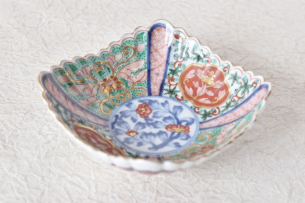 珍品」大明萬暦年製 魚型 大皿 骨董 珍品」大明萬暦年製 魚型 大皿