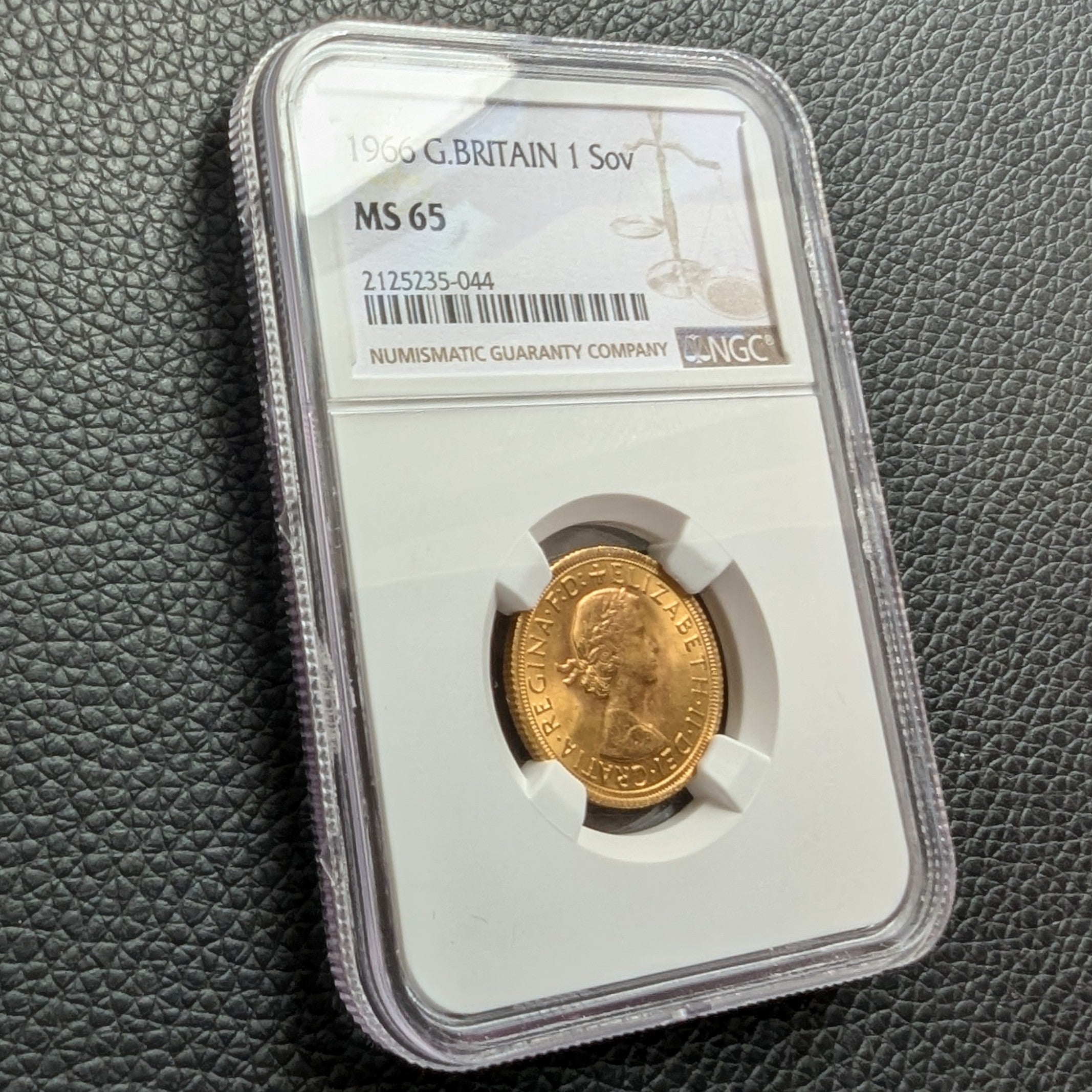 1966年 イギリス ヤングヤング エリザベス二世女王 1ソブリン金貨 1SOV