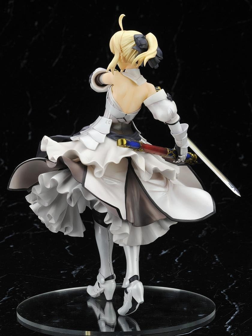 Fate/unlimited codes - Saber Lily 1/8 Complete Figure | animota