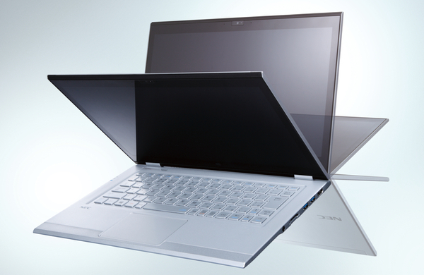 ASCII.jp：「LaVie Hybrid ZERO」 - 世界最軽779gと926gの13型ノート