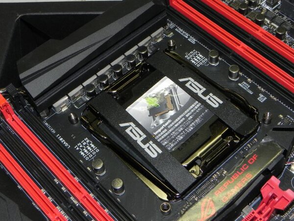 ASCII.jp：ASUS製X99搭載マザーの最高峰「RAMPAGE V EXTREME」