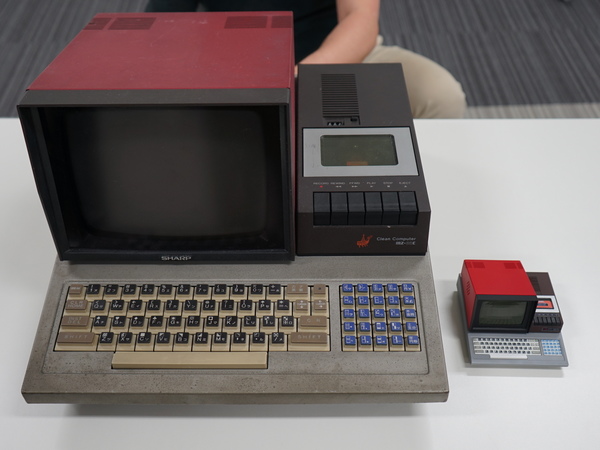 ASCII.jp：手のひらサイズのシャープ「MZ-80C」！ ハル研究所のレトロ