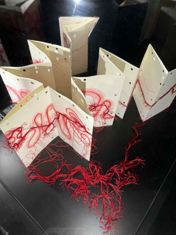 超人気の万博・イタリア館にまたも必見の展示が登場！ 伝説のノート