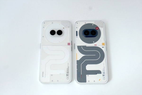 ASCII.jp：カラバリ違いでも楽しい！ 「Nothing Phone (2a) Special