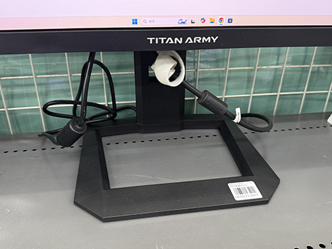 Titan Armyの27型ゲーミングモニター「P275MV MAX」がTSUKUMOで展示