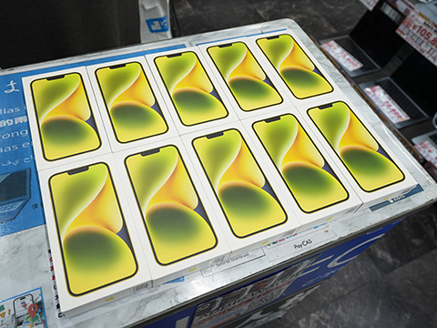 カナダ版「iPhone 14 Plus」が92,800円から！イエローモデルの未使用品