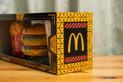 マクドナルド×エヴァフィギュア、開封＆組み立ててみた - AV Watch