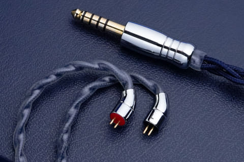 AFUL、BA×14基搭載のフラッグシップイヤフォン「AFUL Cantor」 - AV Watch