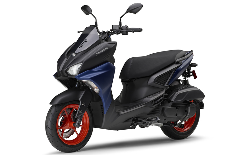 ヤマハ、155cm 3 エンジン搭載の軽二輪スクーターの新モデル「X FORCE