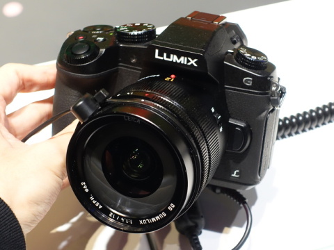 パナソニック、1型ポケットカメラ「LUMIX LX9」などを実機展示