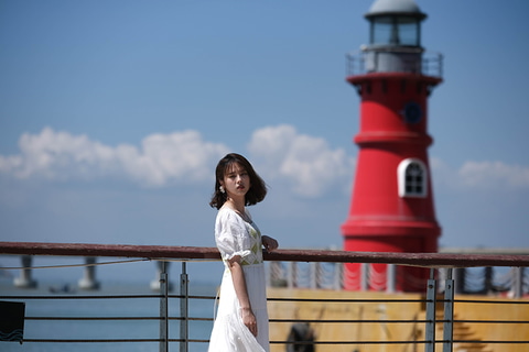 AF対応の中望遠F1.2レンズ「VILTROX AF 75mm F1.2 XF」 - デジカメ Watch