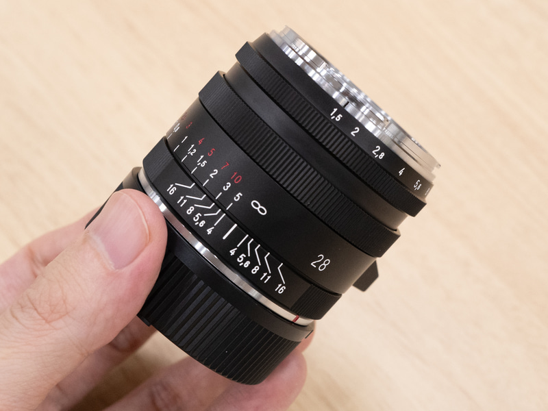 ライカM用の広角大口径レンズ「NOKTON Vintage Line 28mm F1.5