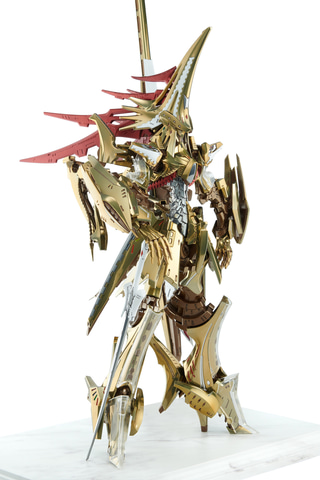 ファイブスター物語」より帝騎マグナパレス ザ・ナイト・オブ