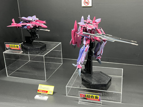 劇場版マクロスF ～サヨナラノツバサ～」より「VF-27SPγ スーパー