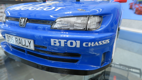 特別企画】「1/10RC プジョー 306 マキシ (BT-01シャーシ)」、WRCを