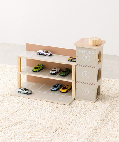 3COINS、組み合わせて遊べるミニカー用「収納棚」「エレベーター