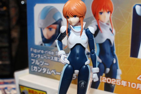 特別企画】ガンダムベースのアイドルが勢揃い!? オリジナルカラーの