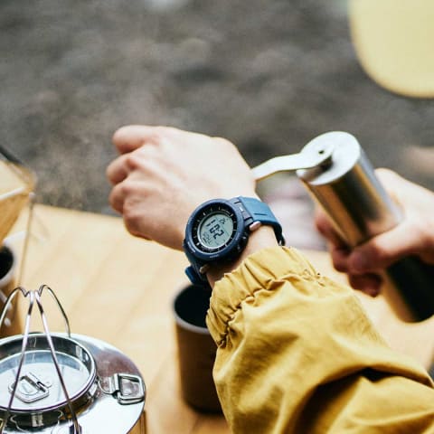 カシオ、「PRO TREK」から小型軽量化したデジタルモデル - Impress Watch