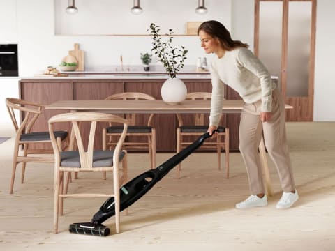 本体の41%が再生プラスチックの掃除機、エレクトロラックス - 家電 Watch