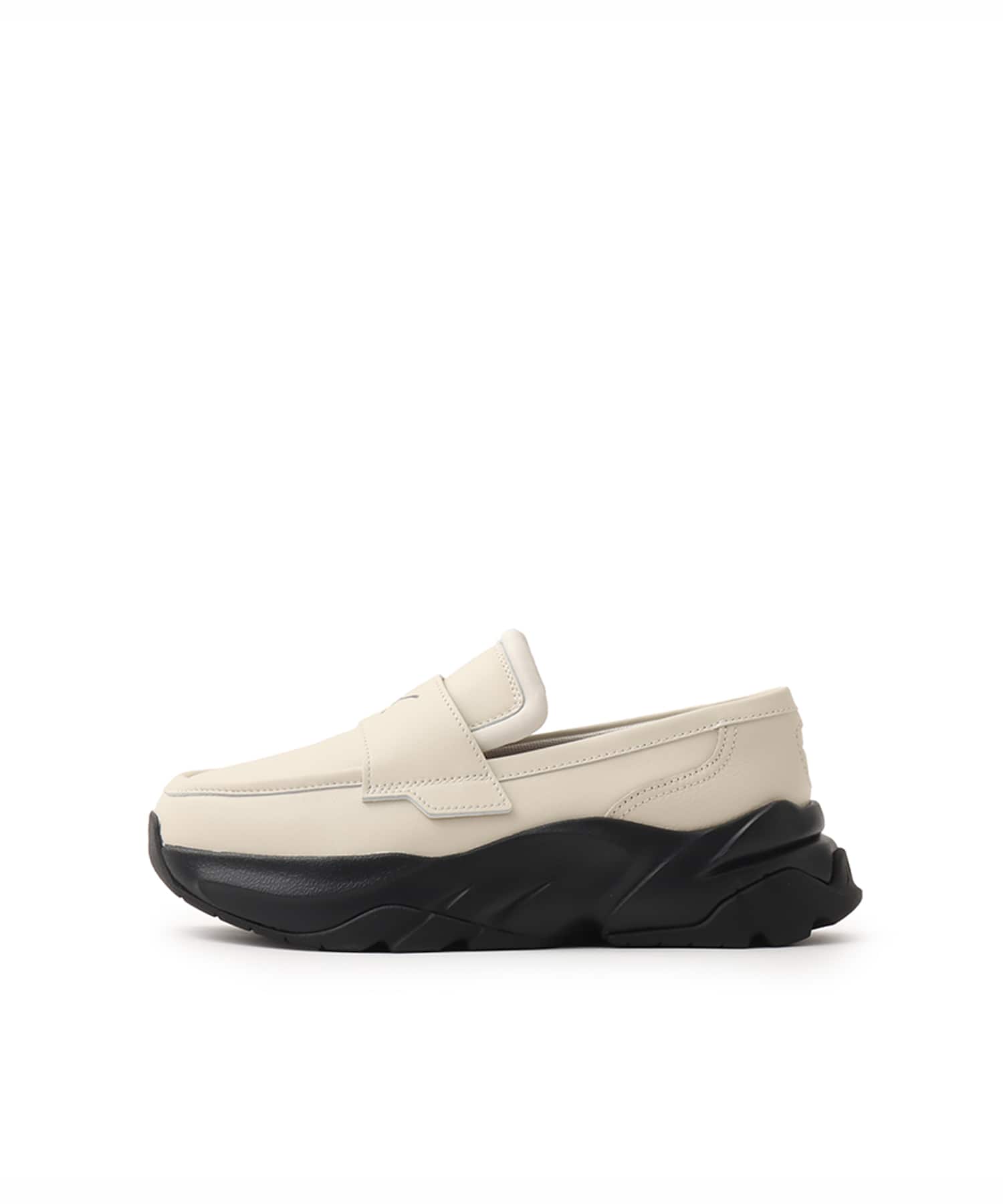 PUMA LOAFYR WNS ALPINE SNOW-PUMA BLACK（プーマ ローファー