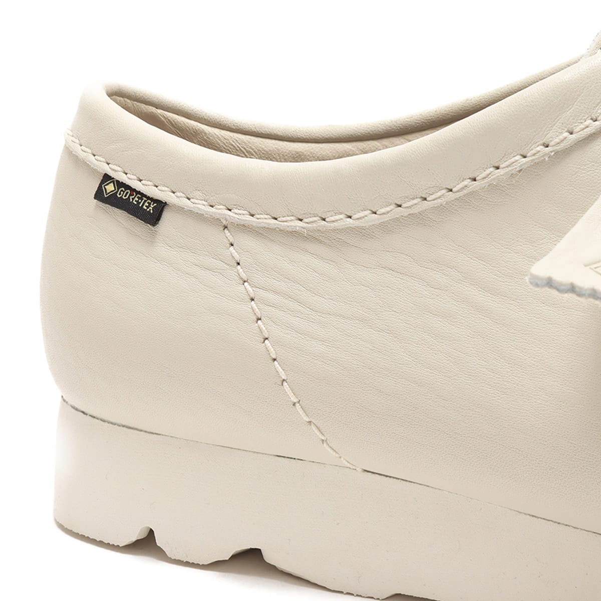 シリアスホワイトCLARKS Originals WALLABY GTX シリアスホワイト