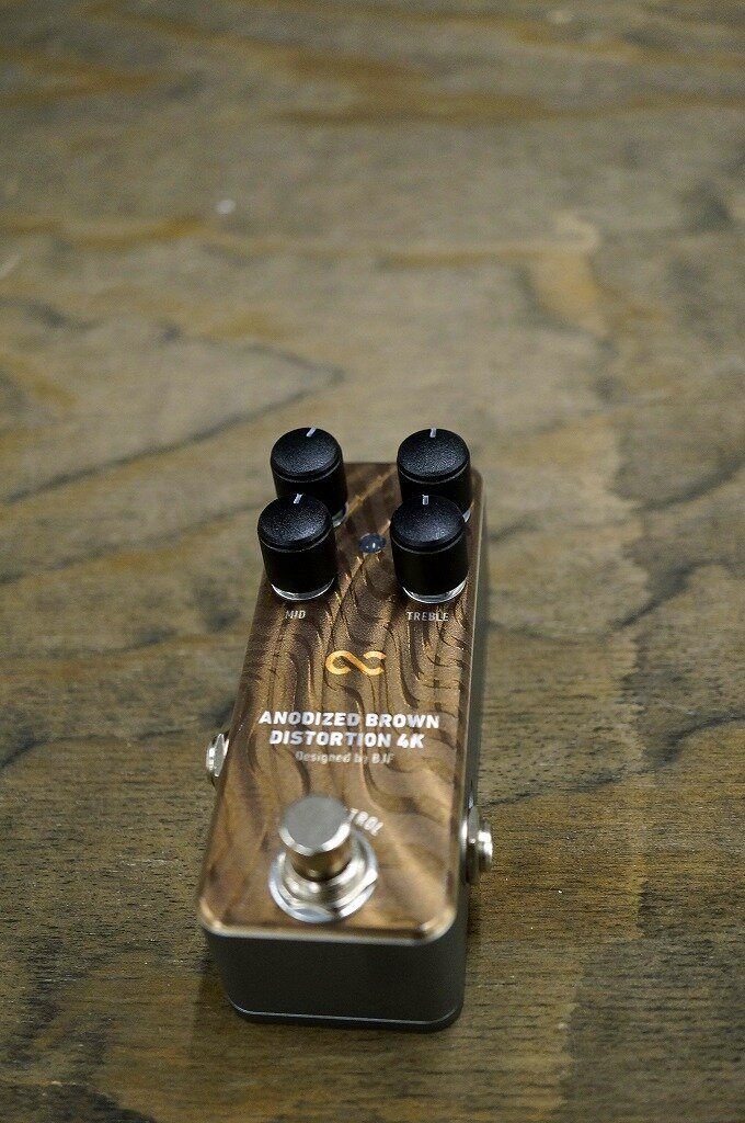 たった1つのノブが途方も無い進化を生み出した。One Control ANODIZED