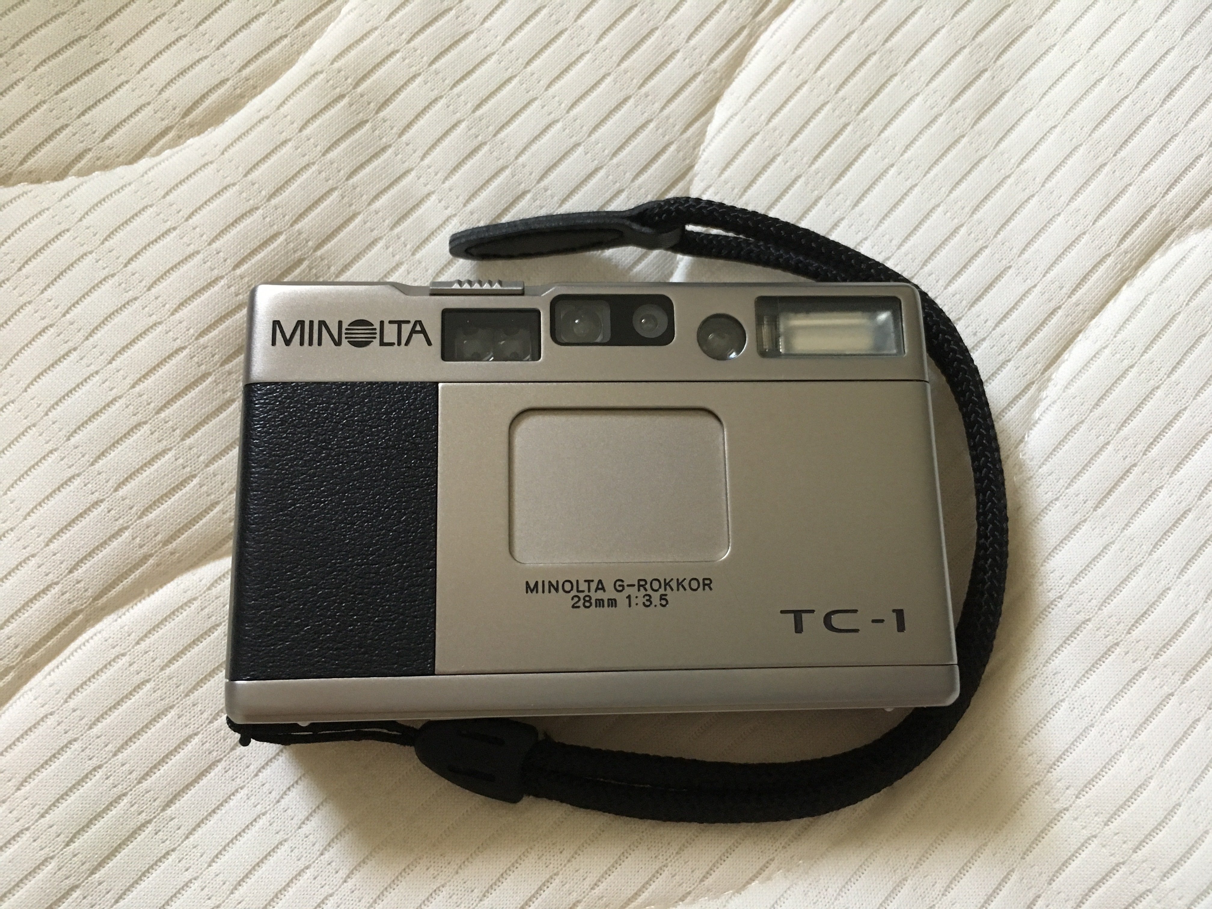 MINOLTA TC-1と過ごした、フィルムの日々｜モモナ