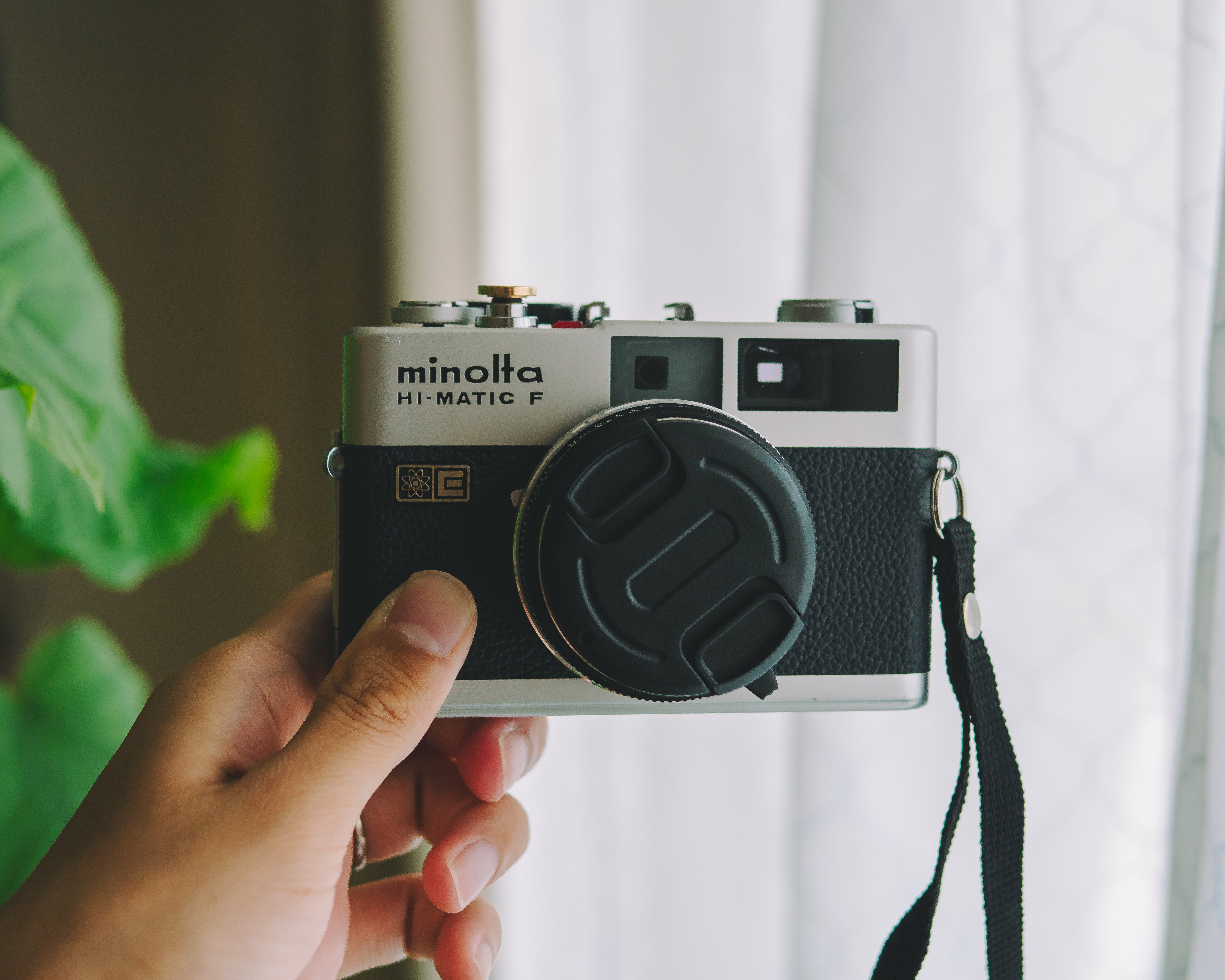 レビュー】フィルムカメラが手元に届きました｜鈴木ユートピア