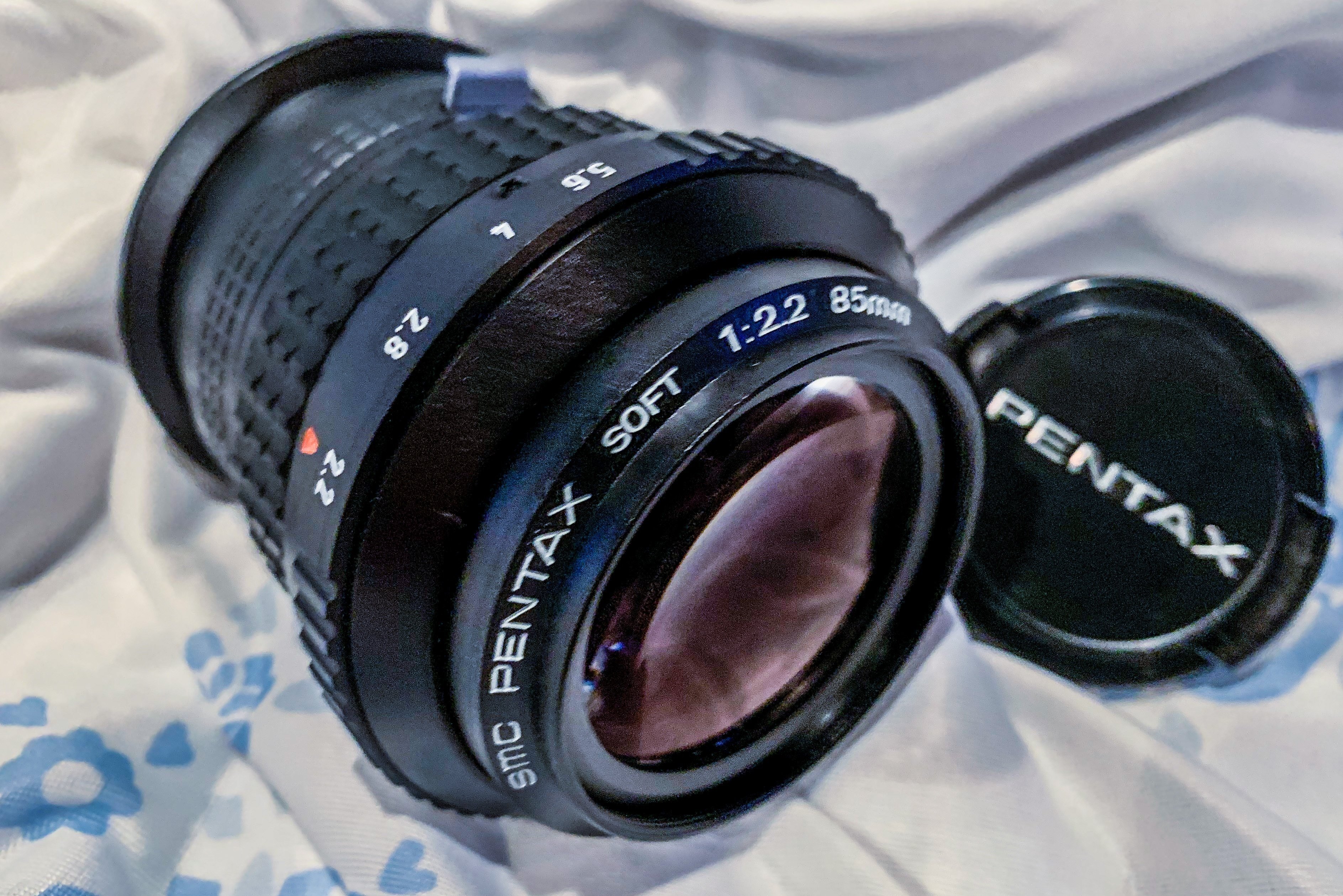 カメラ＃3】 えっ！レンズ2枚だけ？！？…PENTAX SOFT 85mm F2.2｜KAN Hossy