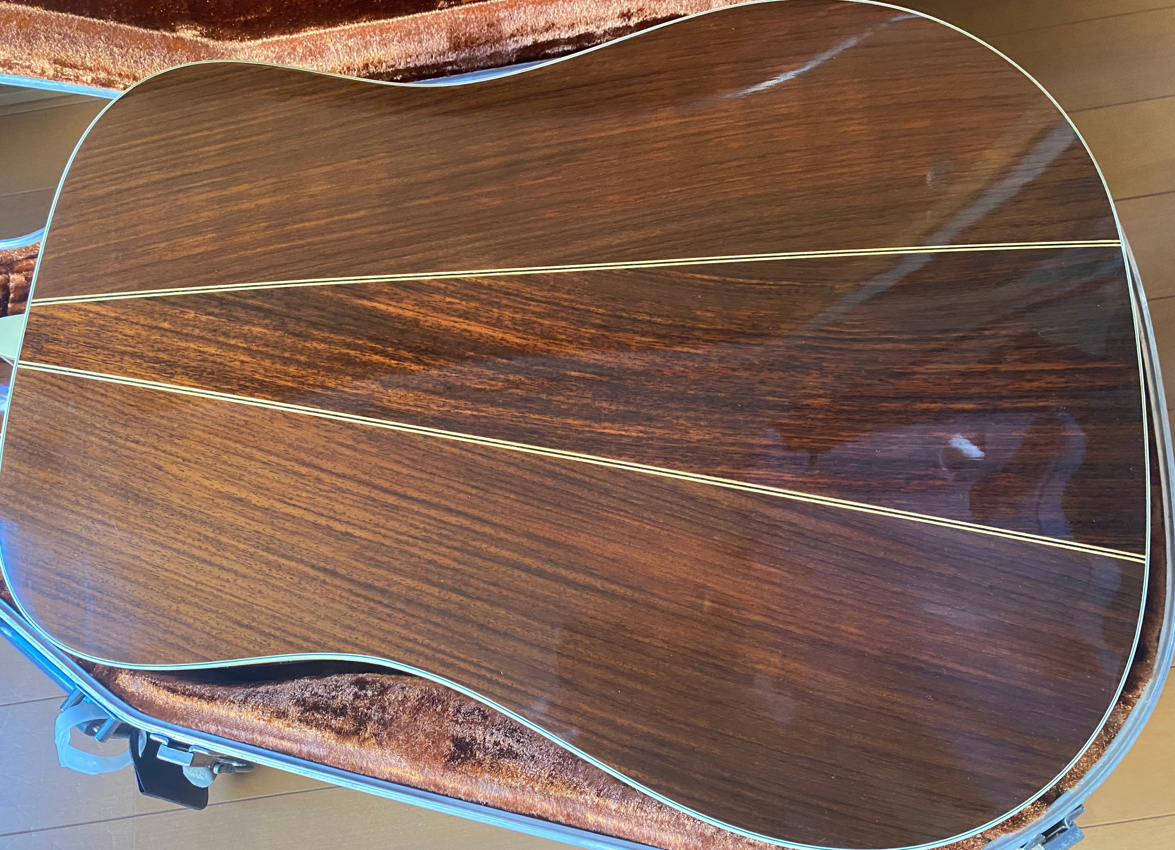 Martin D-35の話」「Martin D-28とD-35、70年代以降の価格について