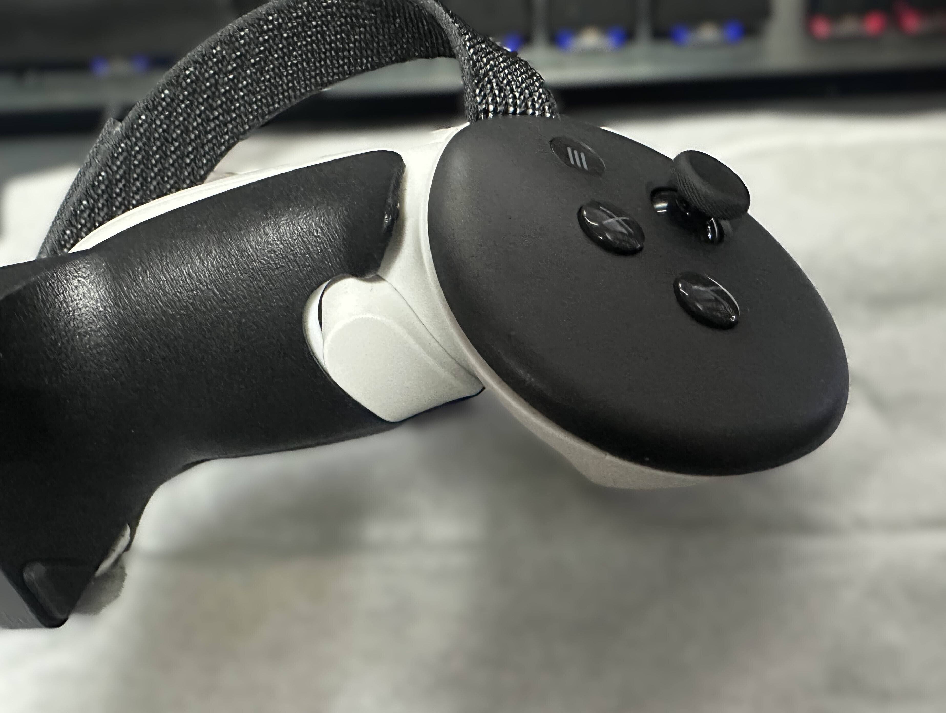 ジョイスティックが勝手に動くようになってしまったMeta Quest3/Quest2