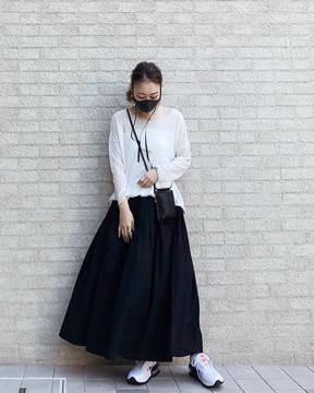 UN3D.(アンスリード)の「PAD IN NARROW CAMI」 - PARTE