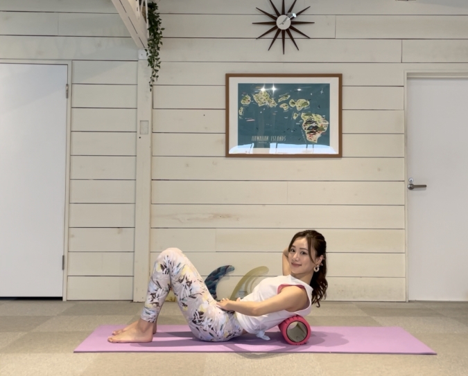 フォームローラーでお腹痩せ！すきま時間にできる簡単エクササイズ