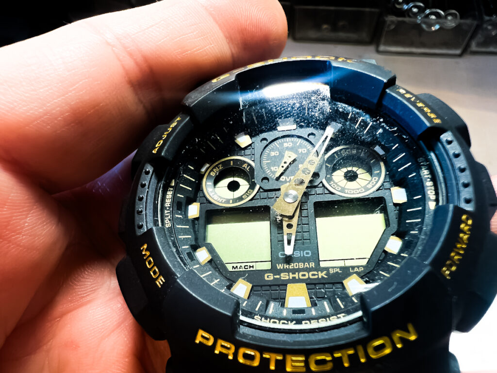 ジーショック電池交換。GA-100GBX。BATTERY CHANGE! – ARAKAWA