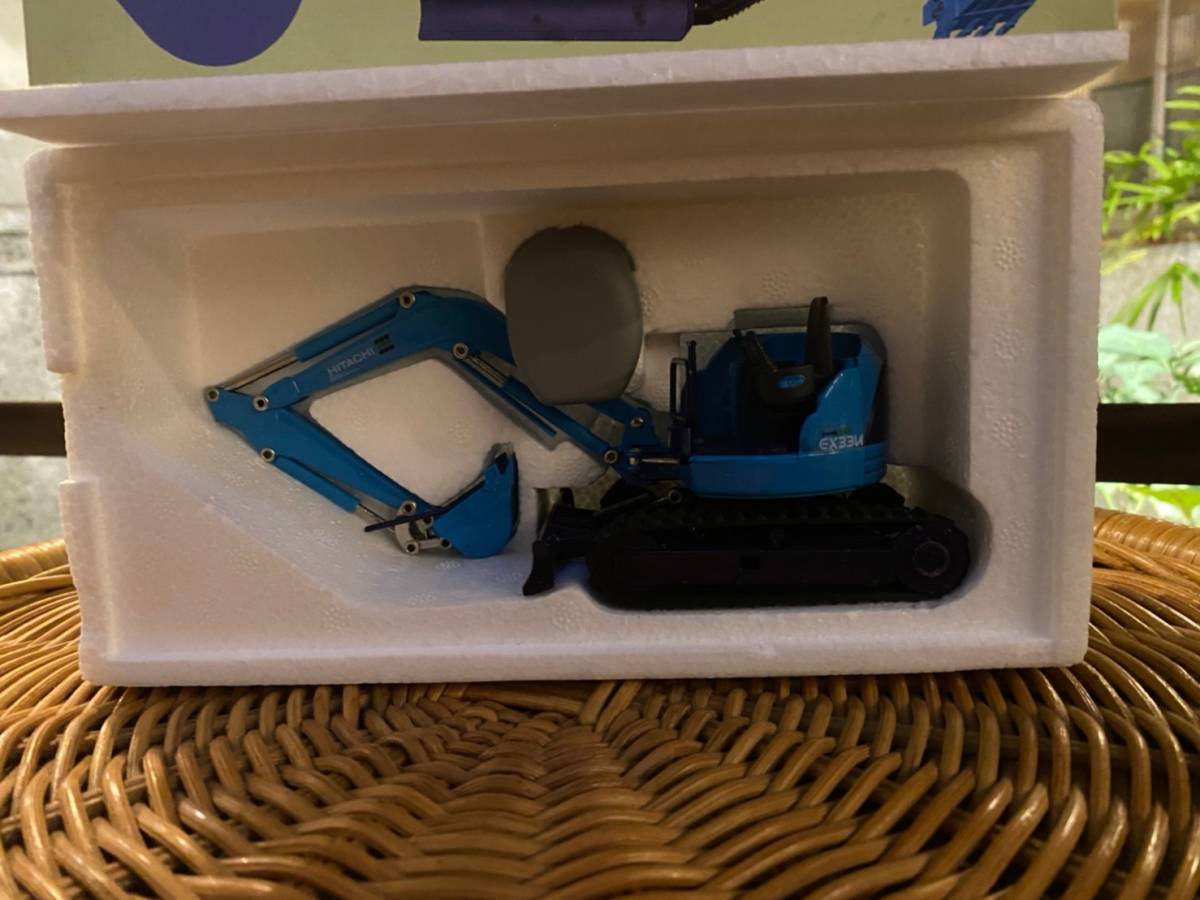 レア ユンボ バックホー HITACHI 1/24 ランディ キッド EX33u 後方小