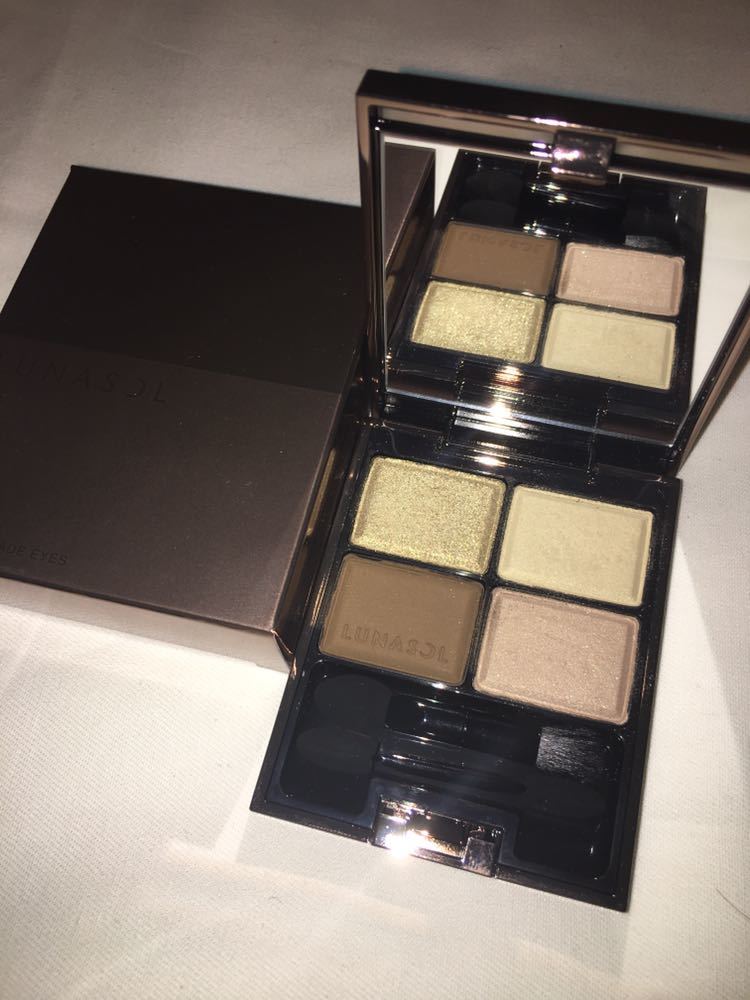 ルナソル 2014 パーティアイズEX01 クリスマスコフレ 限定完売品