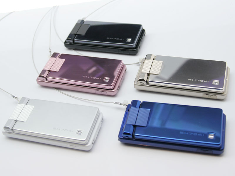 ドコモ、ワンセグ対応「SH704i」と「P704iμ」を27日発売