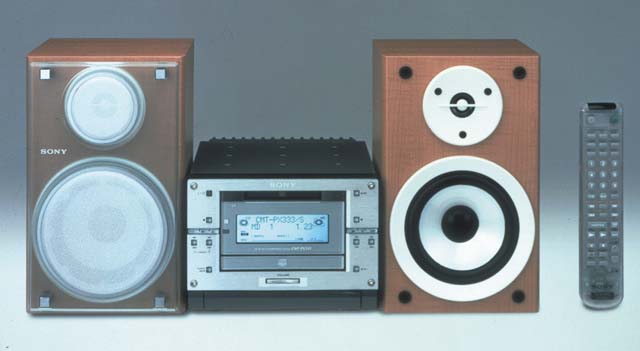 ソニー、縦置きも可能なMDLP対応ミニコンポ