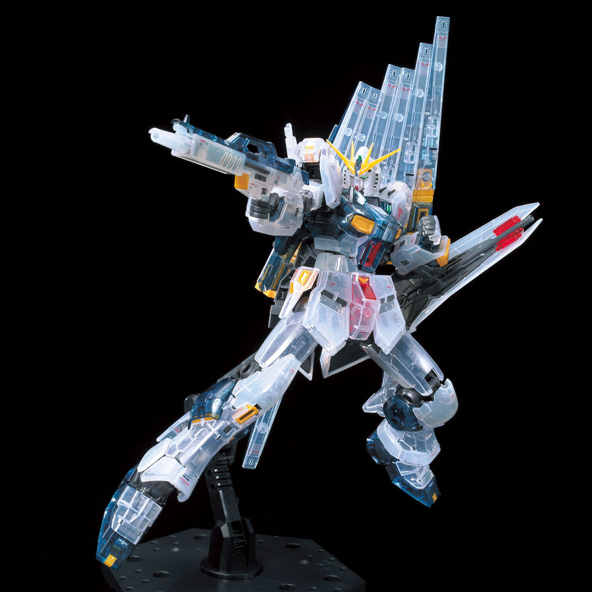 RG 1/144 νガンダム［クリアカラー］初回生産限定パッケージ | 機動