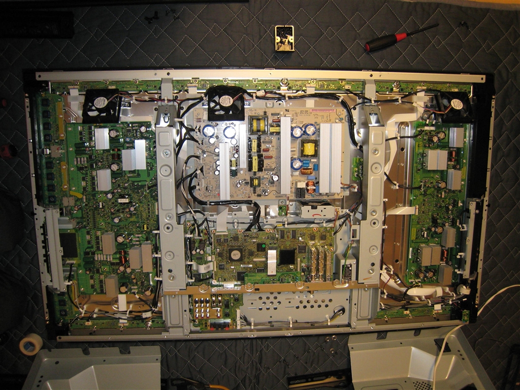 価格.com - 『KURO分解』パイオニア KURO PDP-5010HD [50インチ] 1363