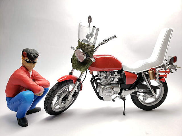 アオシマ 1／12 湘南爆走族 石川晃 CB400T改 人形付き
