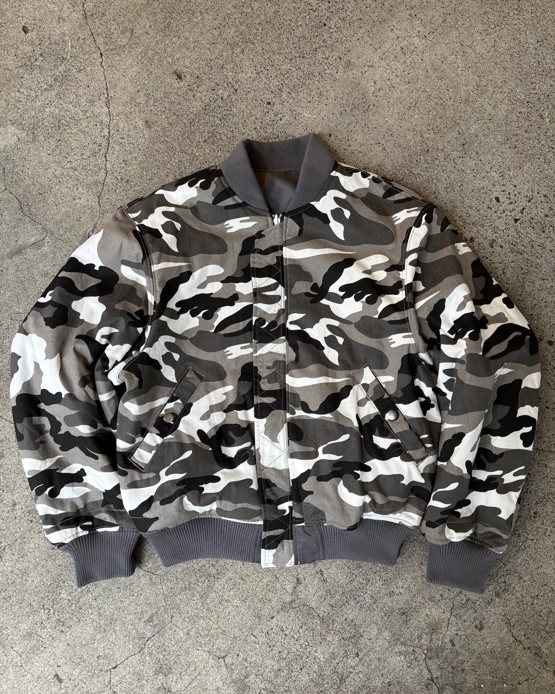 ジャケット・アウター BELVET camo reversible ma1 jacket M Camo
