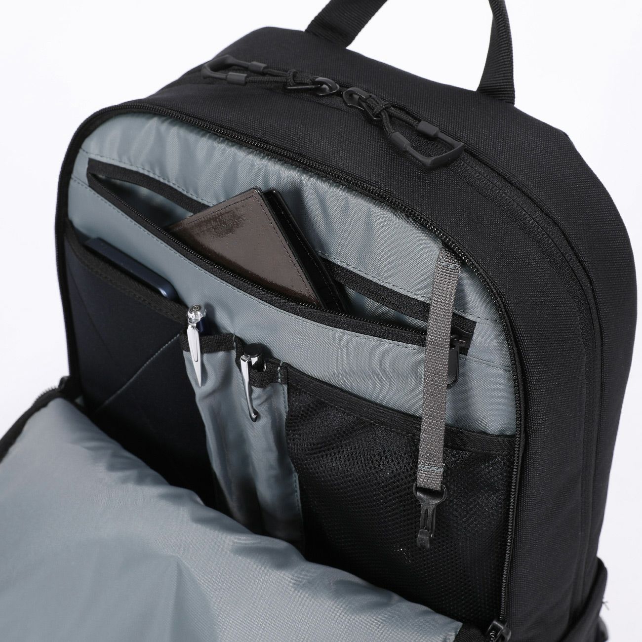 No.60660：マルチパックM【ビジネスリュック】| BERMAS OFFICIAL WEB SHOP