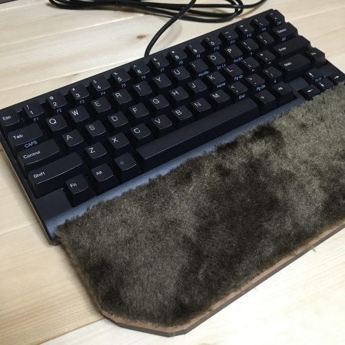 DIY】HHKB自作ふわふわパームレスト | Binary Macaron