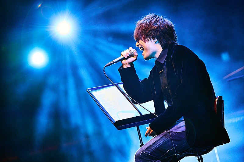 ライブレポート＞Novelbright、アコースティック編成で届けた笑いと