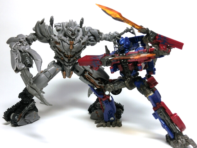 SS-11 メガトロン」レビュー | TAABOU'S TOYBOX