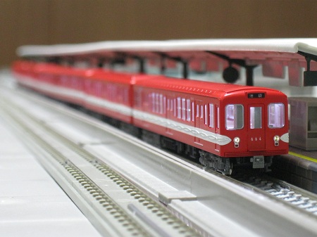 営団地下鉄 丸ノ内線 300形・500形 室内灯取付け - Neko Transport Museum