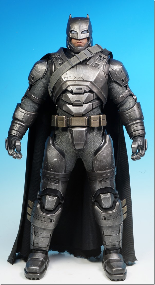極美品】 アーマード・バットマン ジャスティスの誕生 ホットトイズ